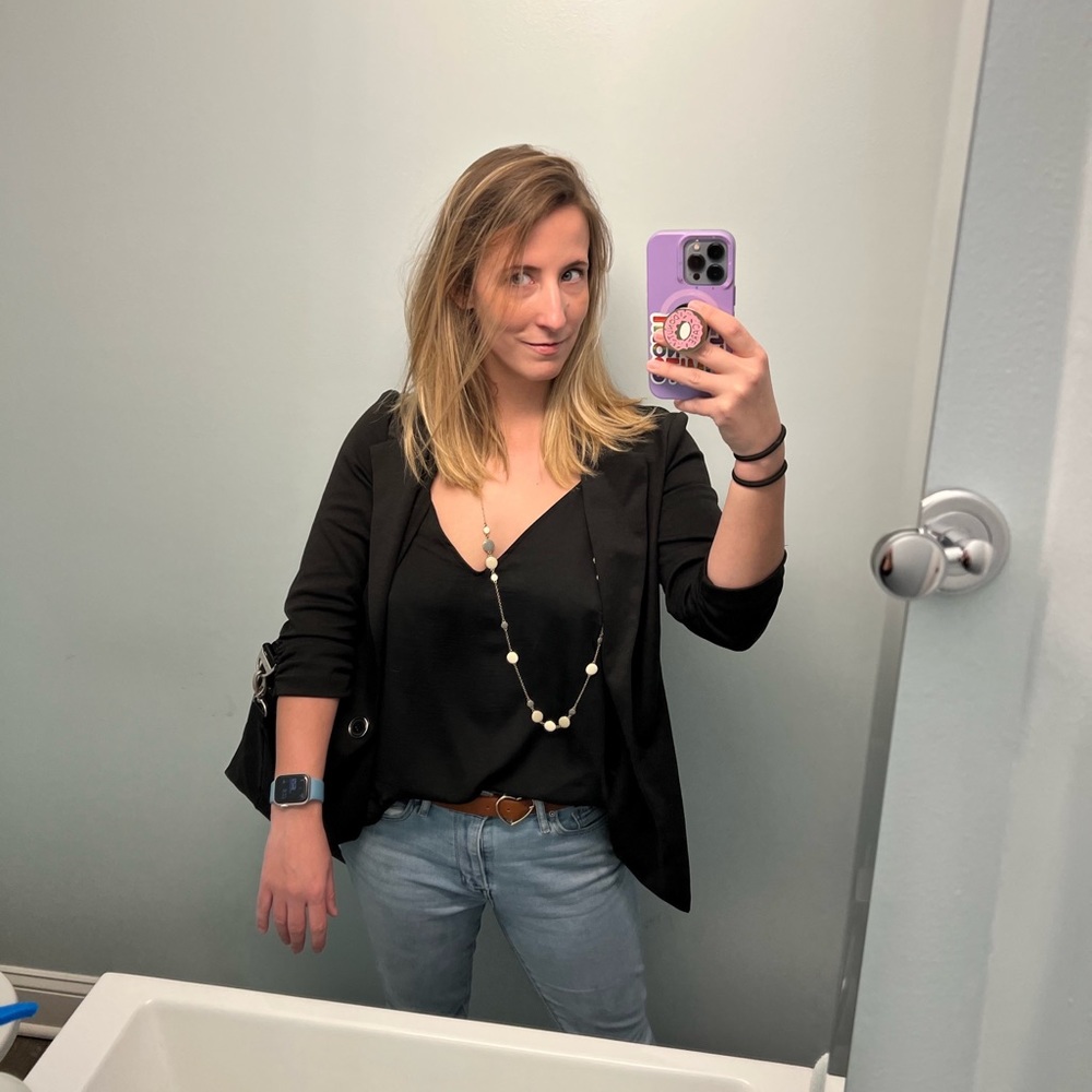 Meet your Posher, Kelly